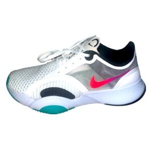 Nike Women's Superrep Go Running Shoes, White/Flash Crimson-black